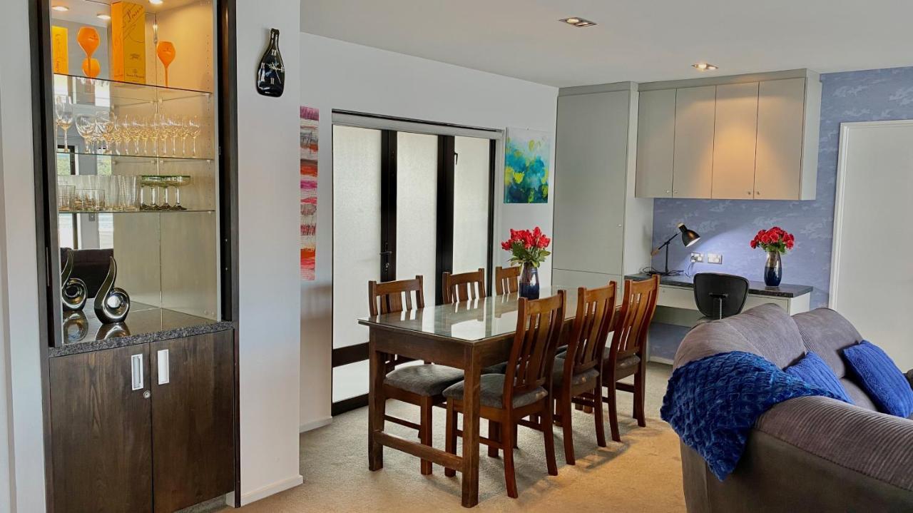 Lakefront Luxury Penthouse Central Queenstown Buitenkant foto