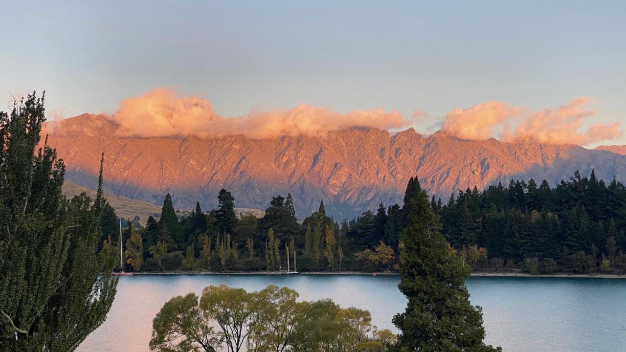 Lakefront Luxury Penthouse Central Queenstown Buitenkant foto