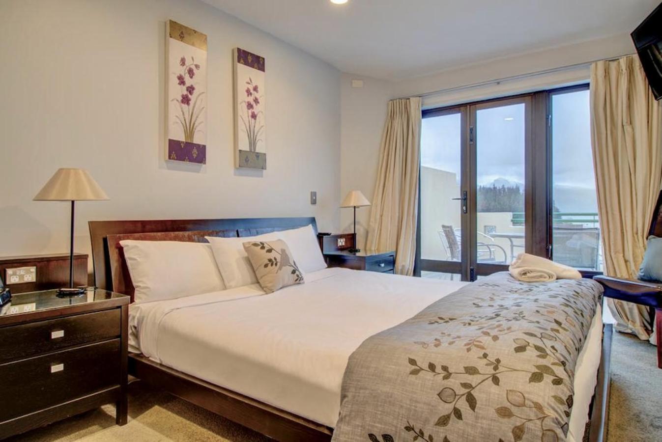 Lakefront Luxury Penthouse Central Queenstown Buitenkant foto